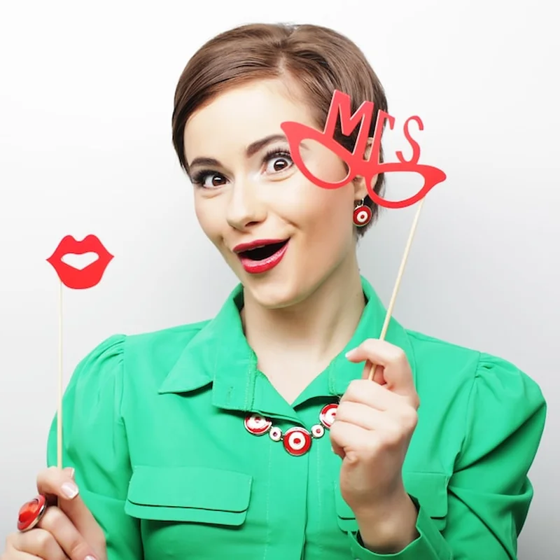 Co jest lepsze: fotobudka czy fotolustro? Sprawdź!