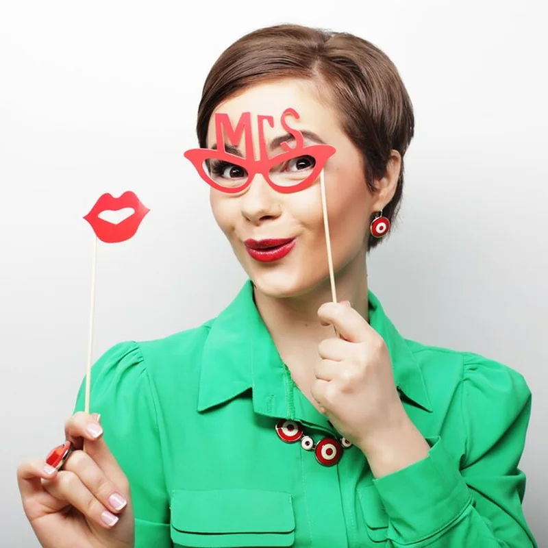 Jakie są wady fotobudki na wesele? Plusy i minusy wynajmu