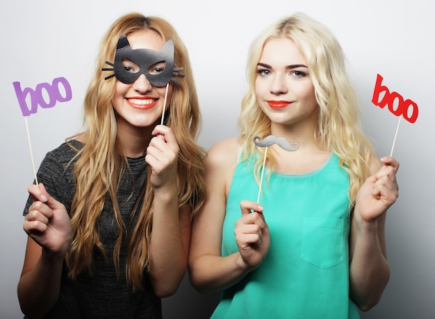 Co to jest fotobudka? Odkryj jej zalety i zastosowanie